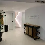 Lägenhetshotell El Cargol L' Escala