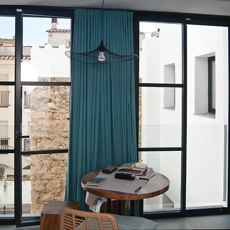 Lejlighedshotel El Cargol 3*