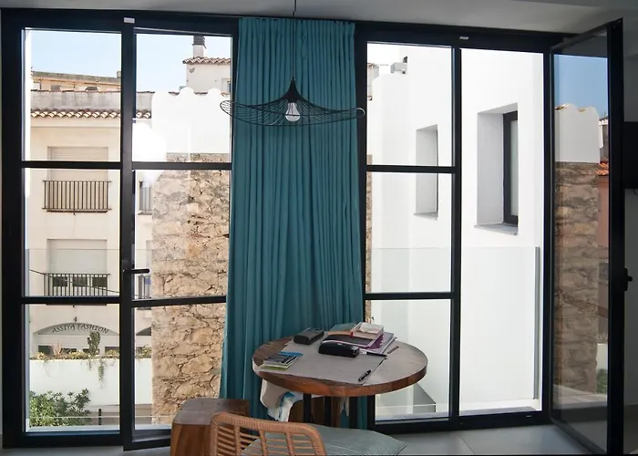 Lejlighedshotel El Cargol 3*